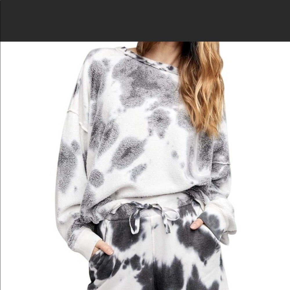 Free People Intimately sweatshirt NWT